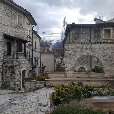 Le Dimore Di Angelo Sant'Eufemia a Maiella Extérieur photo