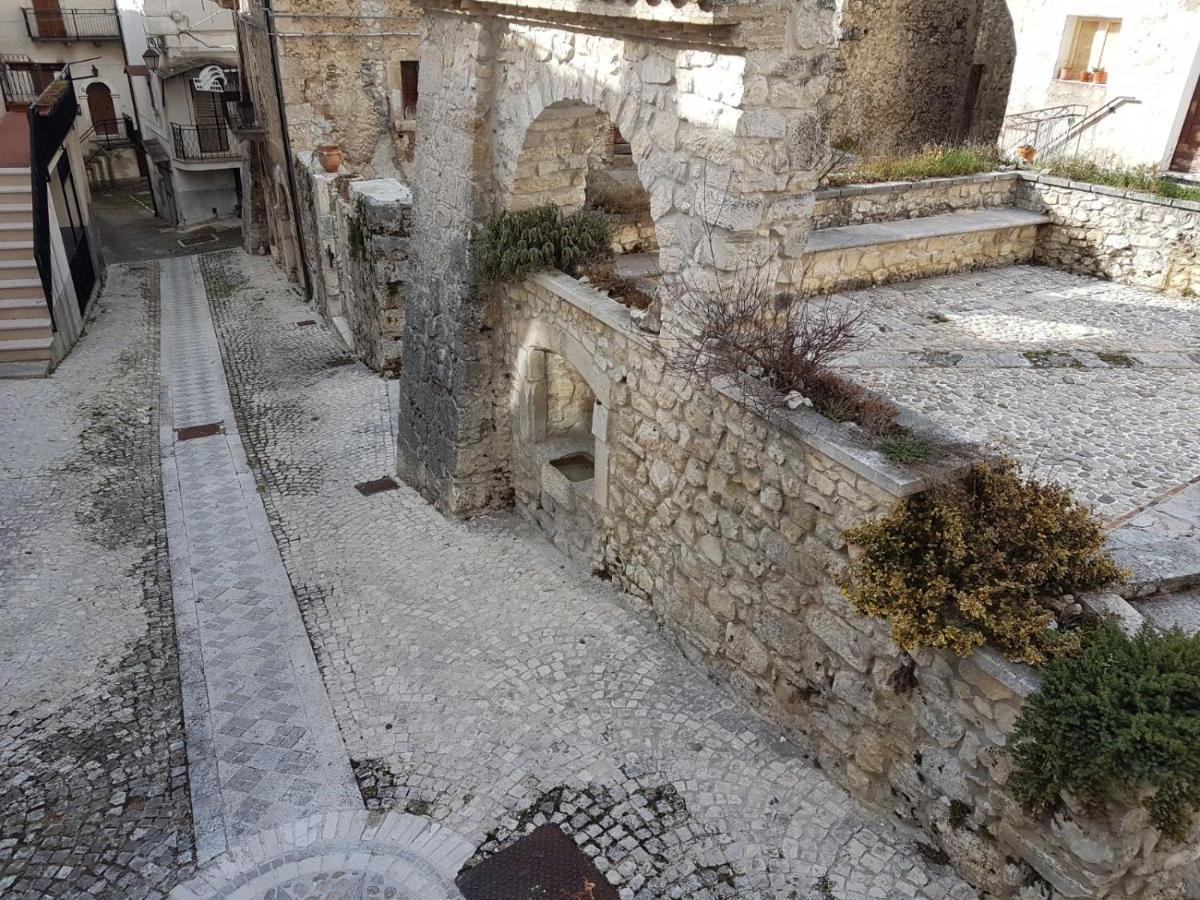 Le Dimore Di Angelo Sant'Eufemia a Maiella Extérieur photo